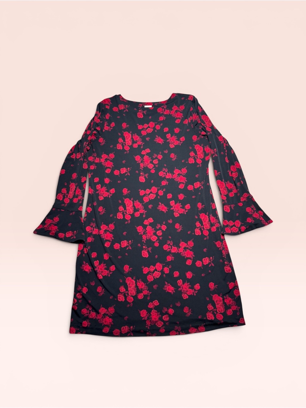 MICHAEL Michael Kors Eden
Floral Bell Sleeve Flounce Dress. - Picture 3 of 6